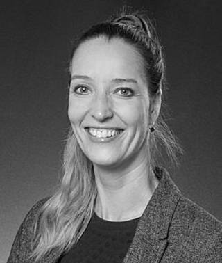 Portrait Miriam Bernhart