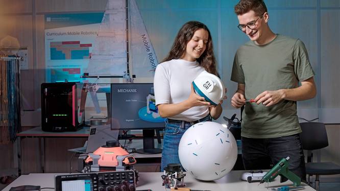 Imagebild Bachelorstudium Mobile Robotics