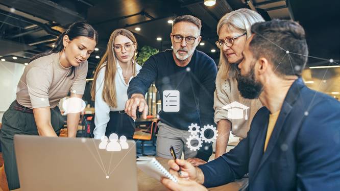 Businessman,Using,Mobile,Online,Banking,And,Payment,,Digital,Marketing.,Finance Businessman,Using,Mobile,Online,Banking,And,Payment,,Digital,Marketing.,Finance