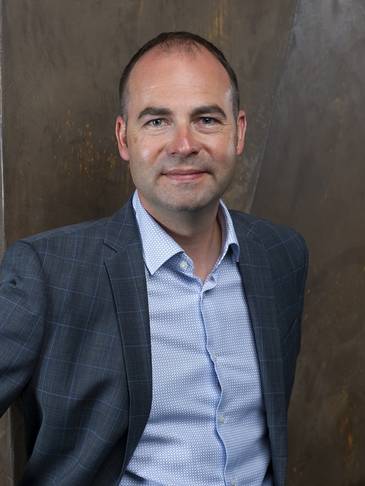 Portraitfoto Raphael Krucker