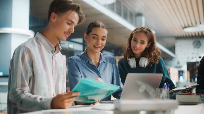 Weiterbildungsangebot EMBA FH Graubünden Weiterbildungsangebot EMBA FH Graubünden