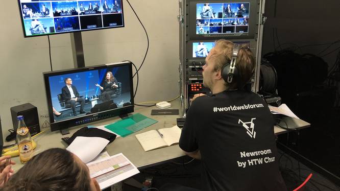 News-room Blick in den News-room der MMP-Studierenden der Fachhochschule Graubünden