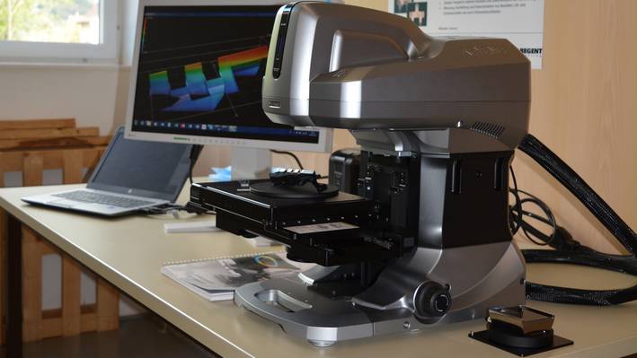 3D Oberflächenmessung Nahaufnahme eines Oberflächenmessgerätes