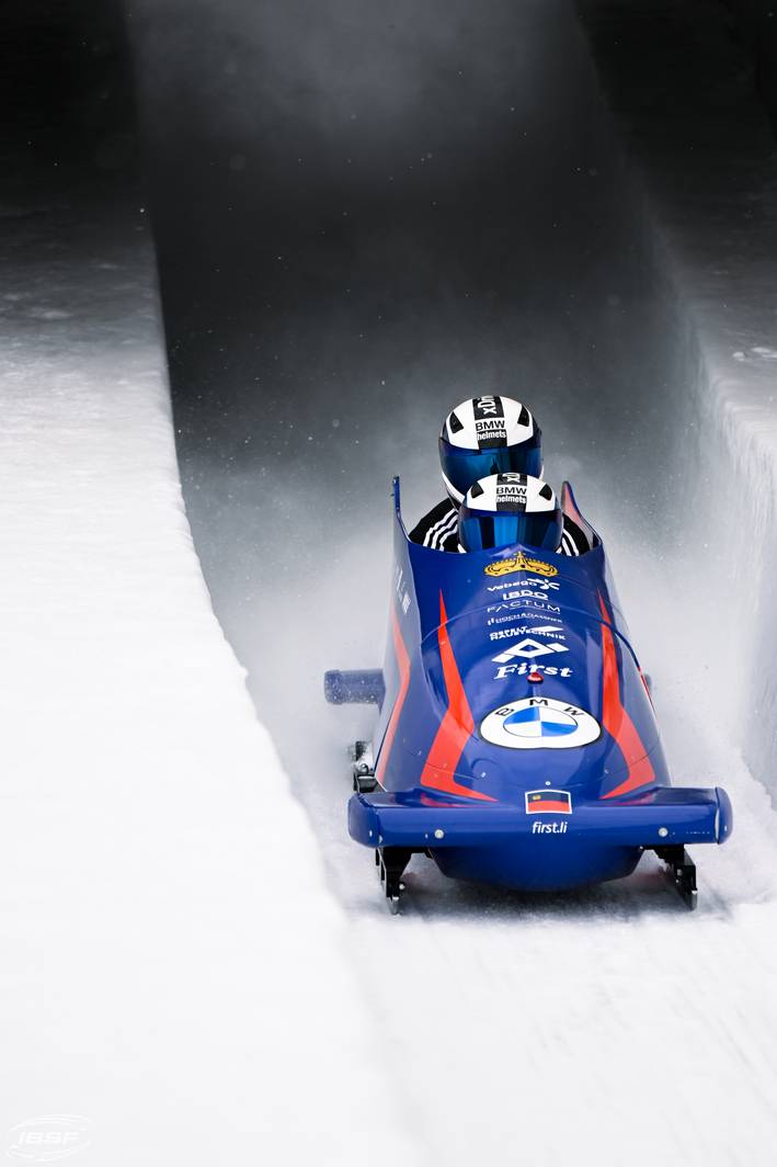 Mit bis zu 140 km/h den Eiskanal hinab: Der 21-jährige Martin Kranz ist immer voll konzentriert, wenn er im Bob sitzt.